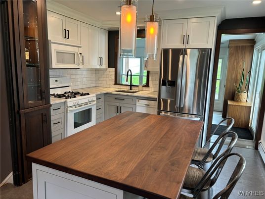 Interior, Kitchen, Pendant Lights, Recessed Lighting, Stainless Steel Appliances