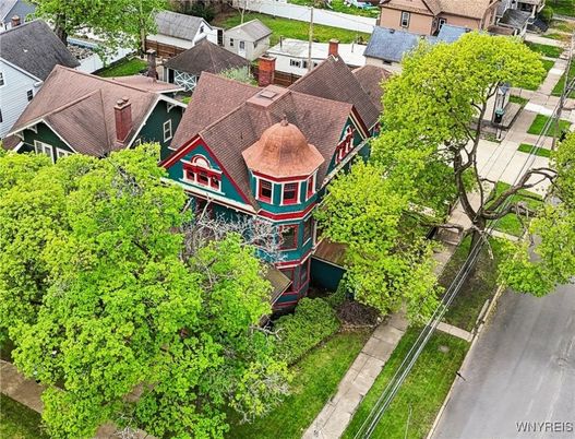 Exterior, Drone