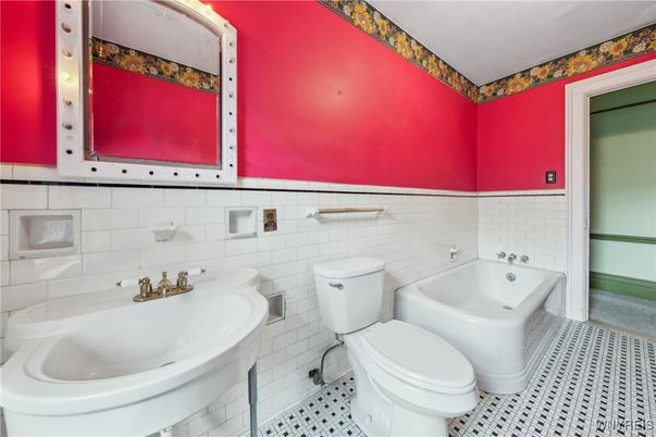 Bathroom, Interior