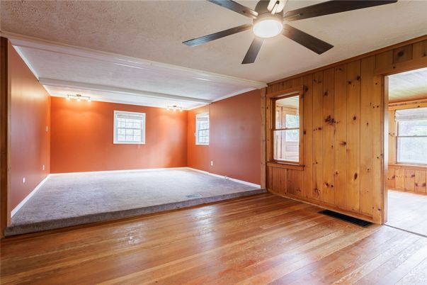 Empty room, Interior, Wood Texture Flooring, Wooden Walls