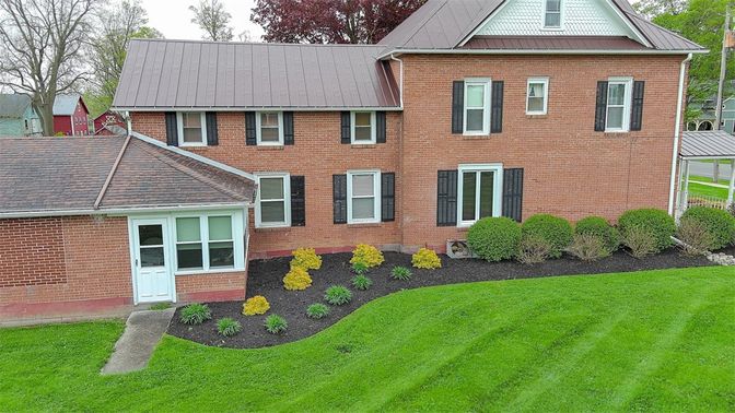 Exterior, Facade, Brick Facade, Brick Traditional