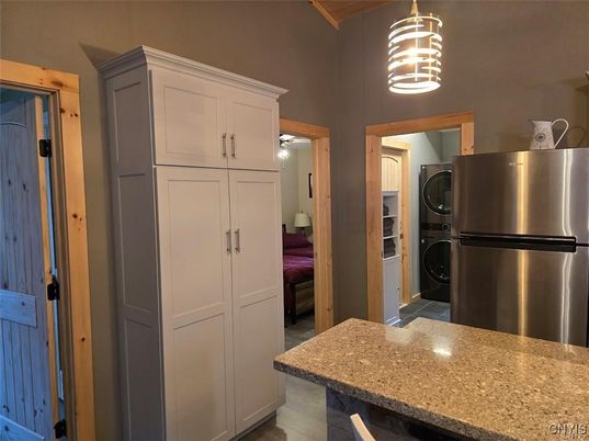 Bedroom, Interior, Kitchen, Stainless Steel Appliances