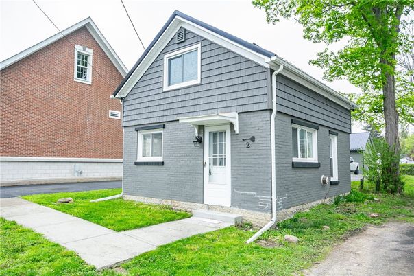 Exterior, Facade, Brick Facade, Brick Traditional