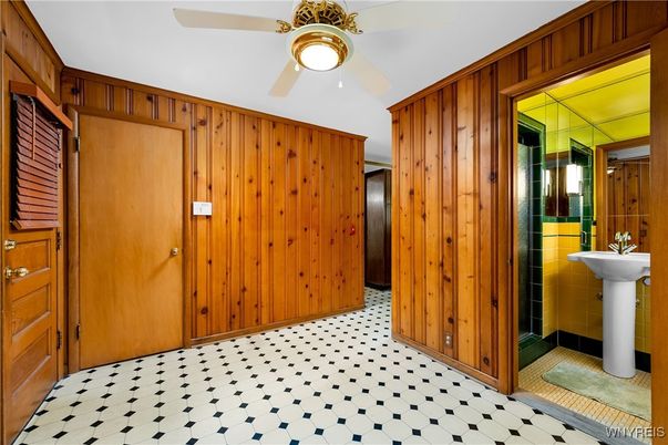 Interior, Wooden Walls
