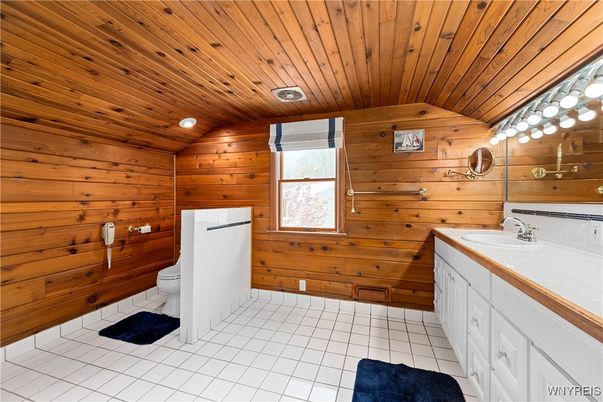 Bathroom, Interior, Wooden Ceilings, Wooden Walls