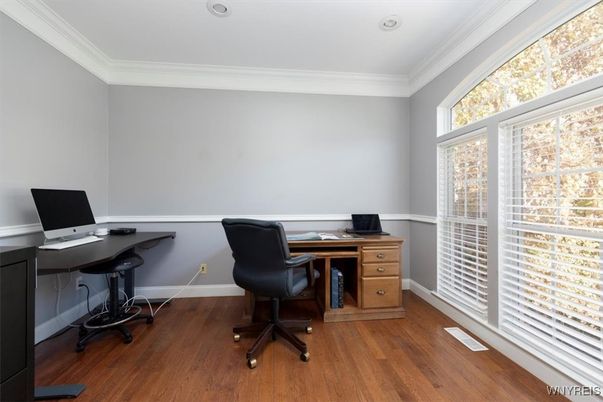 Home Office, Interior, Recessed Lighting, Wood Texture Flooring
