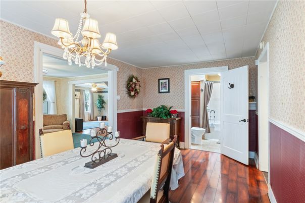 Chandelier, Dining room, Interior, Kitchen, Wood Texture Flooring