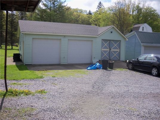 Detached Garage, Exterior