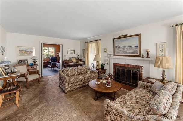 Fireplace, Interior, Living room