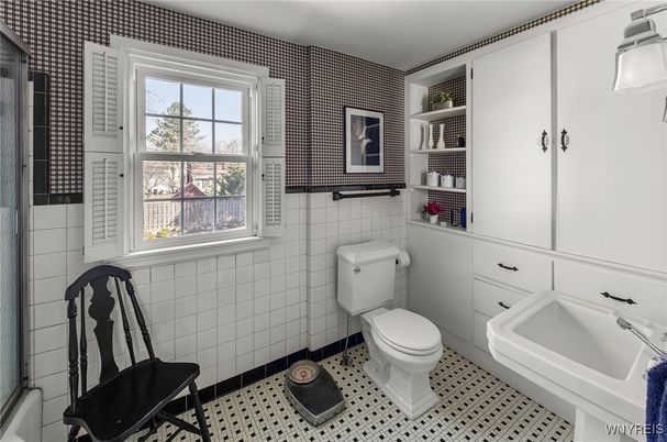 Bathroom, Interior
