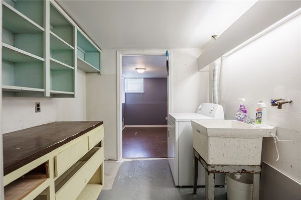 Interior, Washer