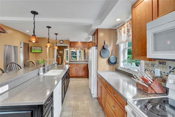 Interior, Kitchen, Pendant Lights, Recessed Lighting