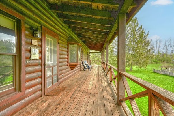 Exterior, Wood Texture Flooring