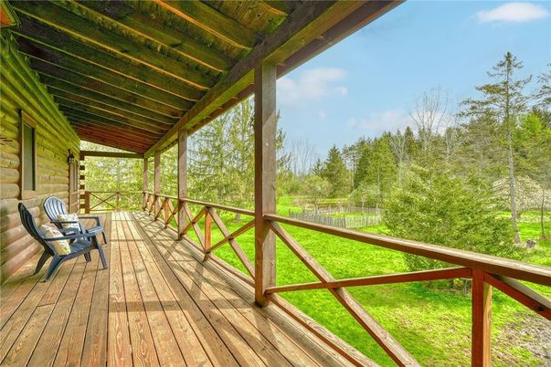 Exterior, Wood Texture Flooring