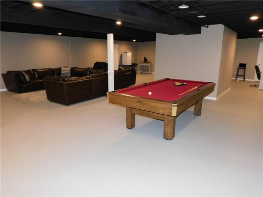 Billiard Table, Game Room, Interior, Living room, Recessed Lighting