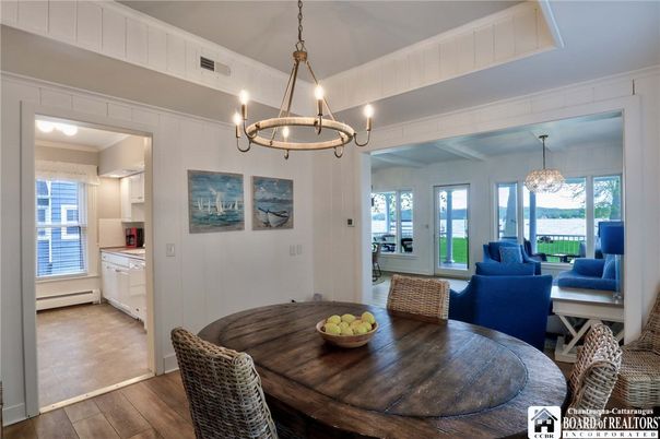 Chandelier, Dining room, Interior, Living room, Pendant Lights, Wood Texture Flooring