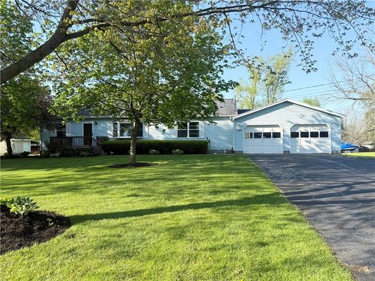 Backyard, Detached Garage, Exterior