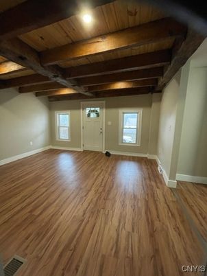 Empty room, Interior, Wooden Beams, Wooden Ceilings, Wood Texture Flooring