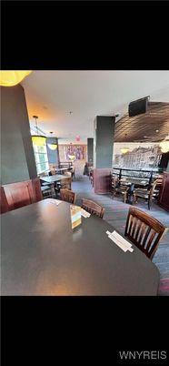 Dining room, Interior