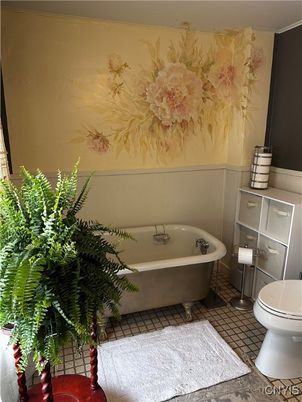 Bathroom, Free Standing Baths, Interior