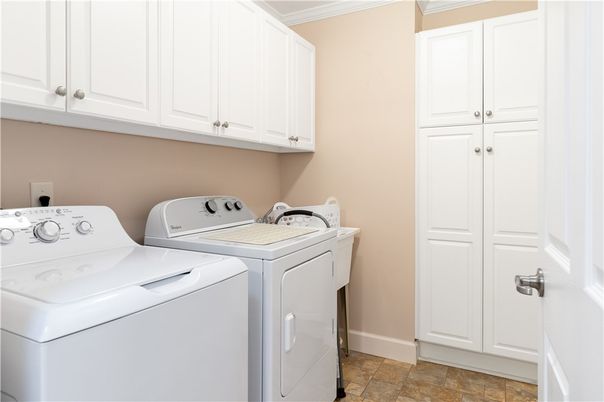 Interior, Washer