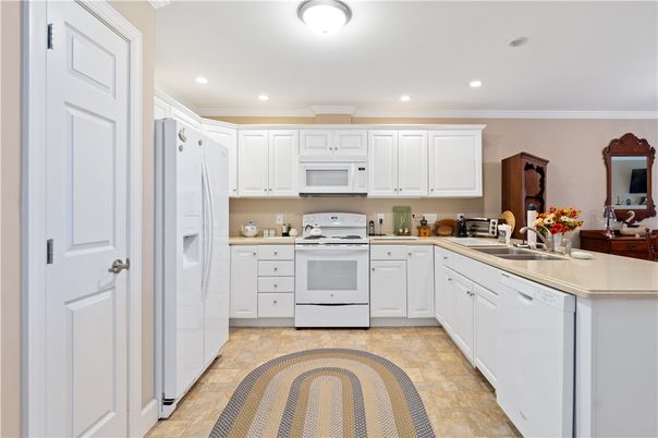 Interior, Kitchen, Recessed Lighting