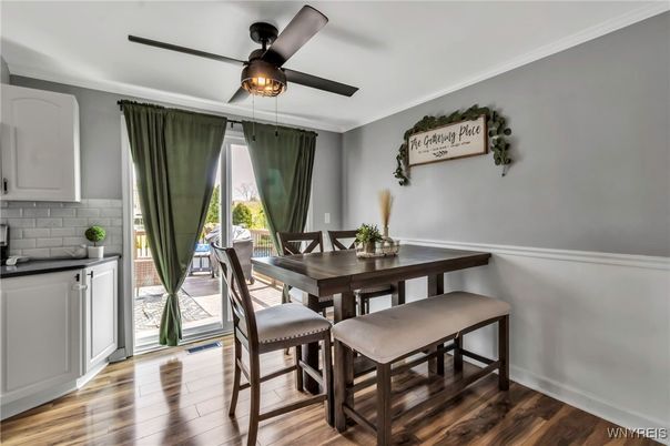 Dining room, Interior, Wood Texture Flooring