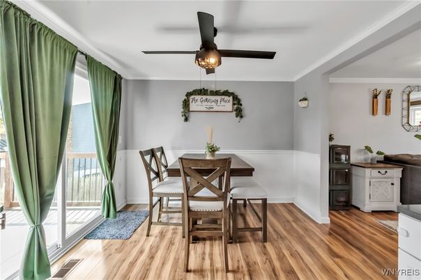 Dining room, Interior, Wood Texture Flooring