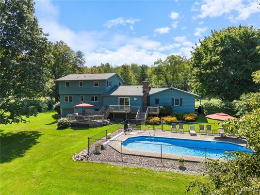 Backyard, Exterior, Pool