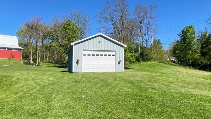 Backyard, Detached Garage, Exterior