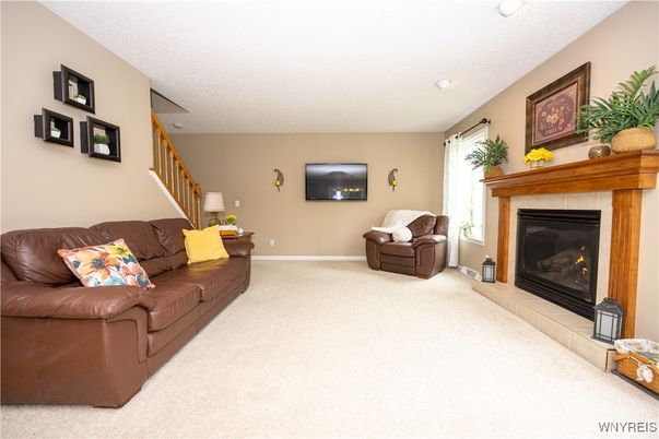 Fireplace, Interior, Living room