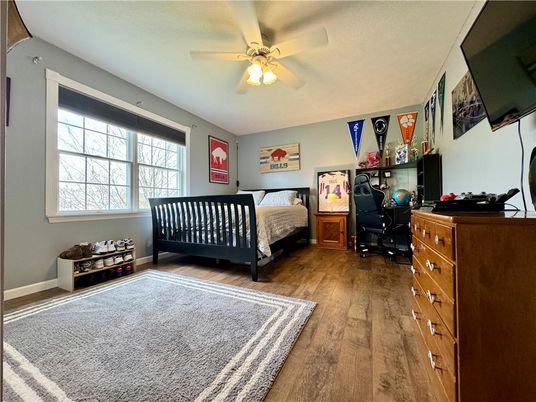 Bedroom, Home Office, Interior, Wood Texture Flooring