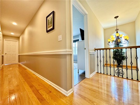 Chandelier, Interior, Recessed Lighting, Wood Texture Flooring