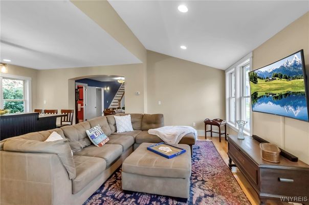 Dining room, Interior, Living room, Recessed Lighting, Wood Texture Flooring