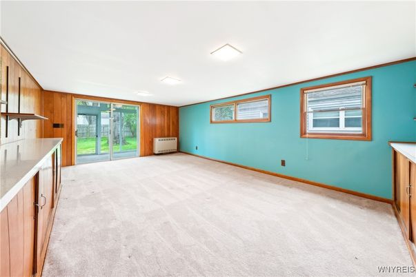 Empty room, Interior, Recessed Lighting, Wooden Walls