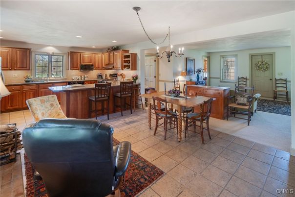 Chandelier, Dining room, Interior, Kitchen, Recessed Lighting