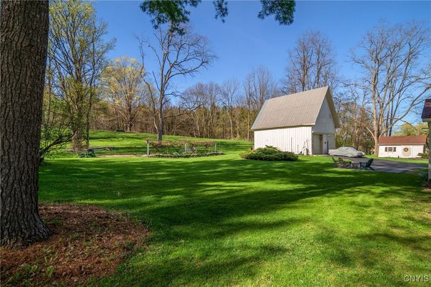Backyard, Detached Garage, Exterior