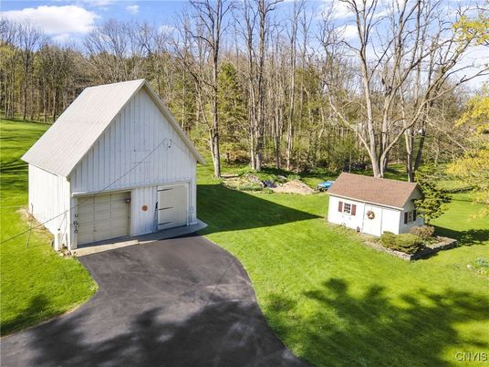 Backyard, Detached Garage, Exterior