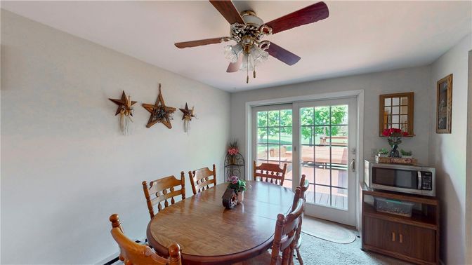 Dining room, Interior