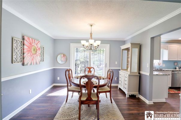 Chandelier, Dining room, Interior, Kitchen, Wood Texture Flooring