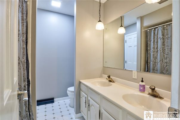Bathroom, Dual Sink Vanities, Interior, Pendant Lights, Recessed Lighting