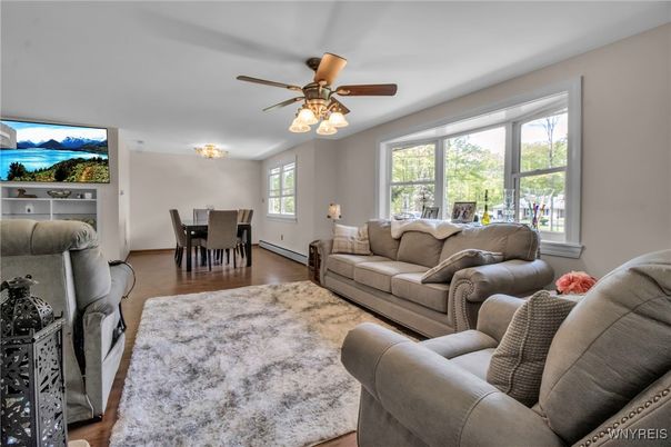 Chandelier, Dining room, Interior, Living room, Wood Texture Flooring