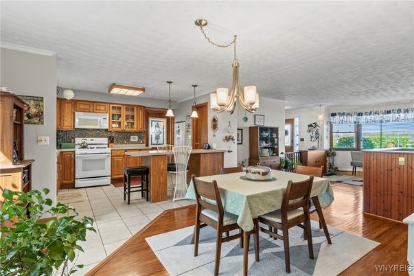 Chandelier, Dining room, Interior, Kitchen, Pendant Lights, Wood Texture Flooring