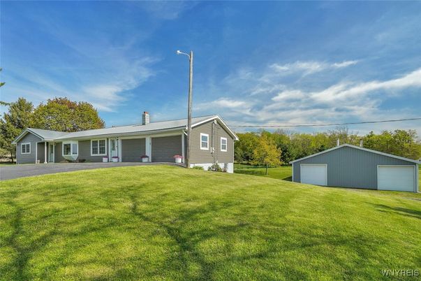 Backyard, Detached Garage, Exterior