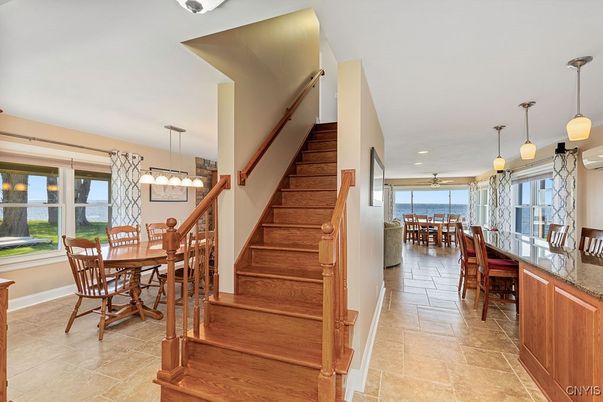 Dining room, Interior, Pendant Lights, Recessed Lighting
