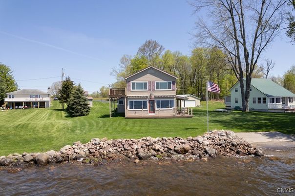 Backyard, Exterior, Lake