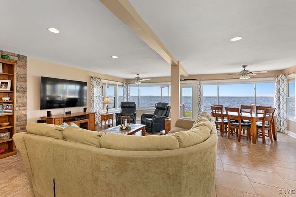 Dining room, Interior, Living room, Recessed Lighting, Water