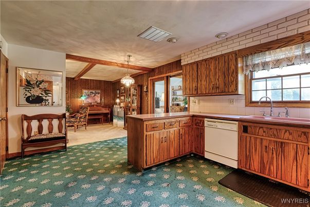 Chandelier, Dining room, Interior, Kitchen, Recessed Lighting, Tile Countertops, Wooden Walls