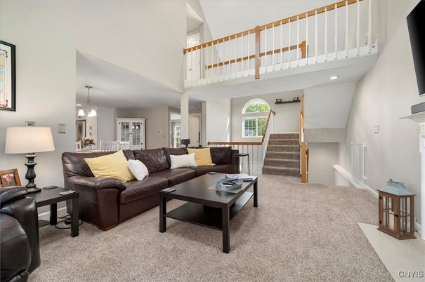 Dining room, Interior, Living room, Pendant Lights, Recessed Lighting