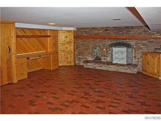 Empty room, Interior, Stone Walls, Wood Texture Flooring, Wooden Walls